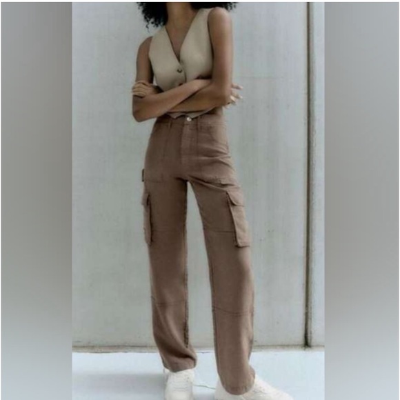 Zara high waisted cargo pants mocha brown WORN ONCE/DRY CLEANED (US6) - Picture 1 of 7